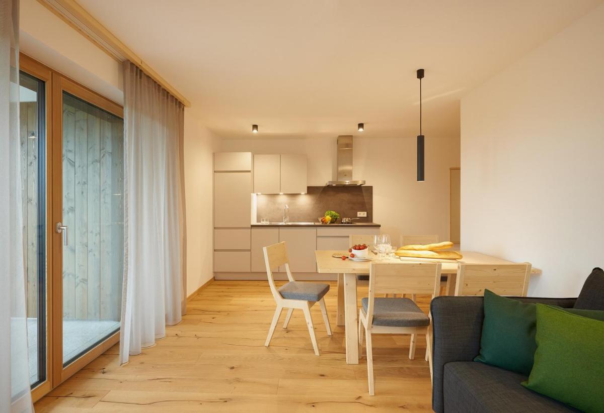 Ariala - Mountain Holiday Home - Housity