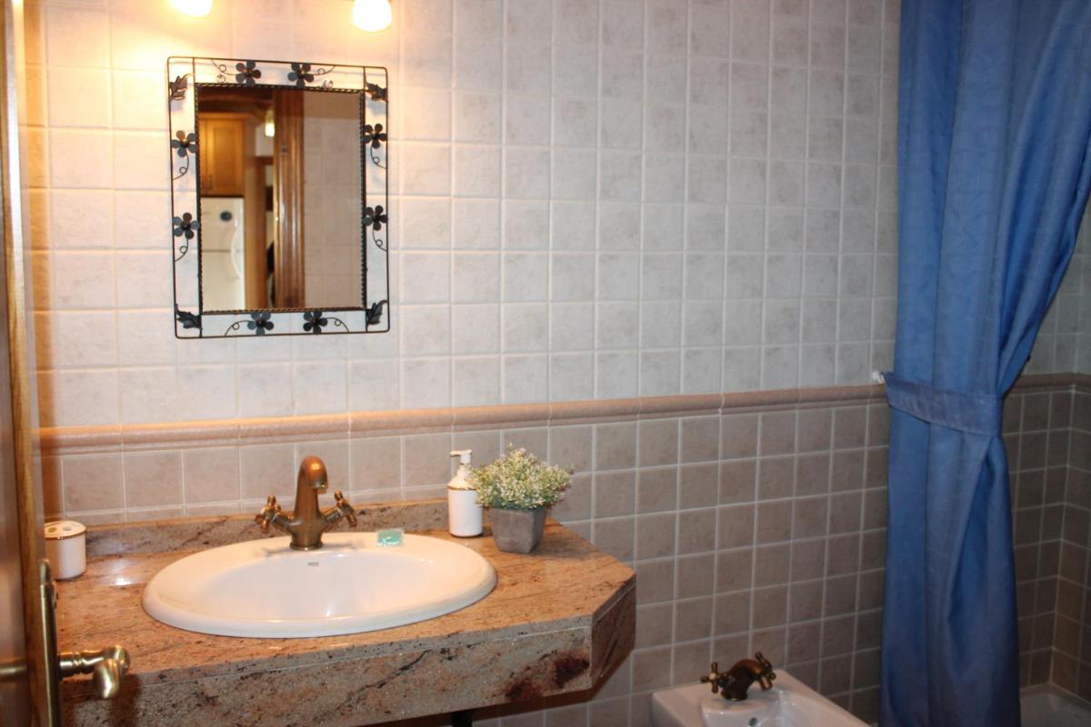 Apartamentos Rurales Rosendo: La Orquídea - Housity