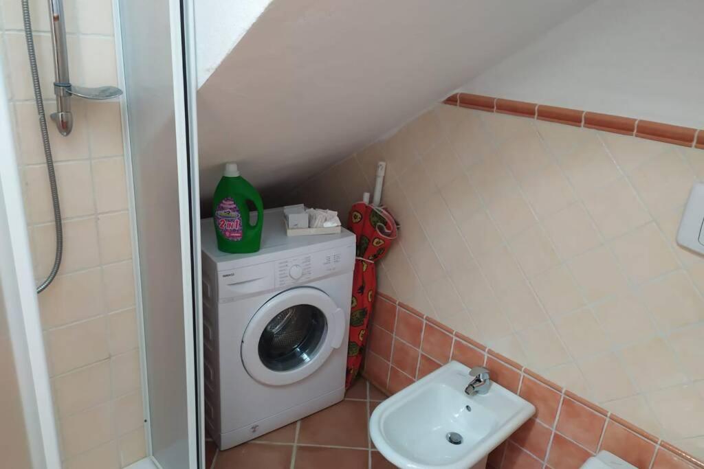 TINY HOUSE (con piscina e wi-fi) - Housity