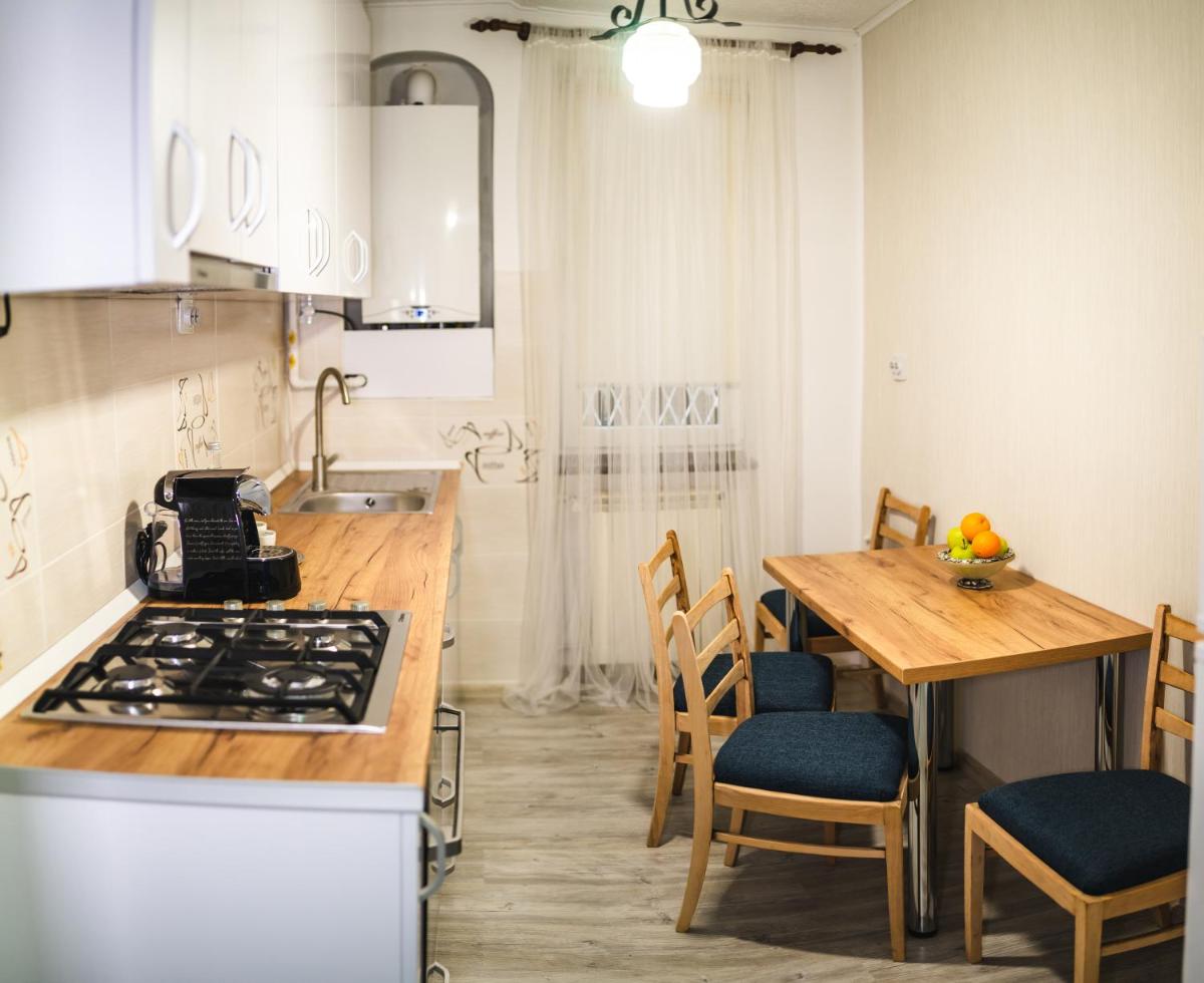 Suitetrails - Hideout Apartment