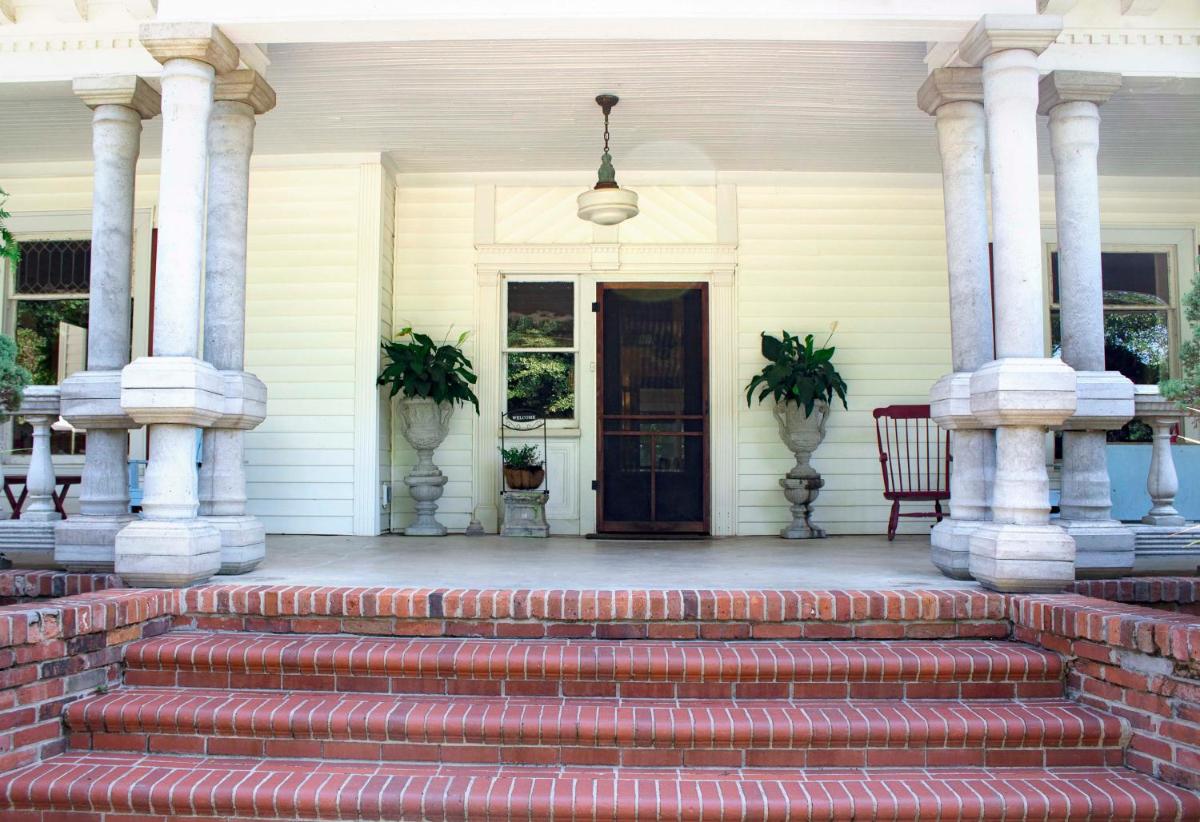 Belton Bed and Breakfast - Housity