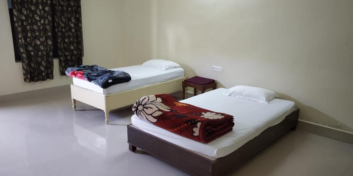 Mahamaya Palace Hotel & Conference Center - Housity