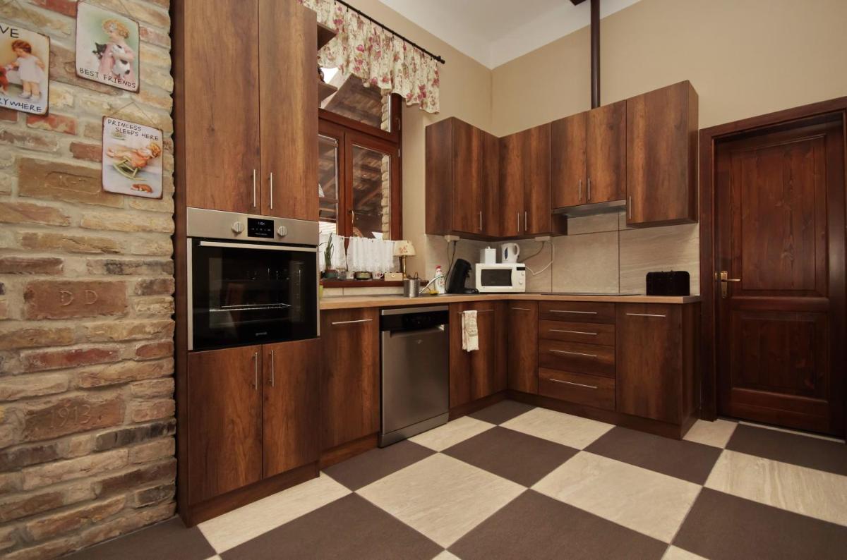 Villa Rusztika - Housity