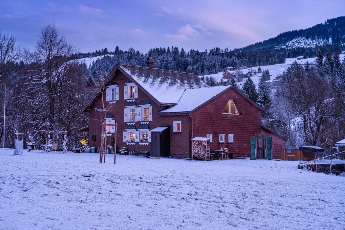 Studio Chic Wildhaus - Housity