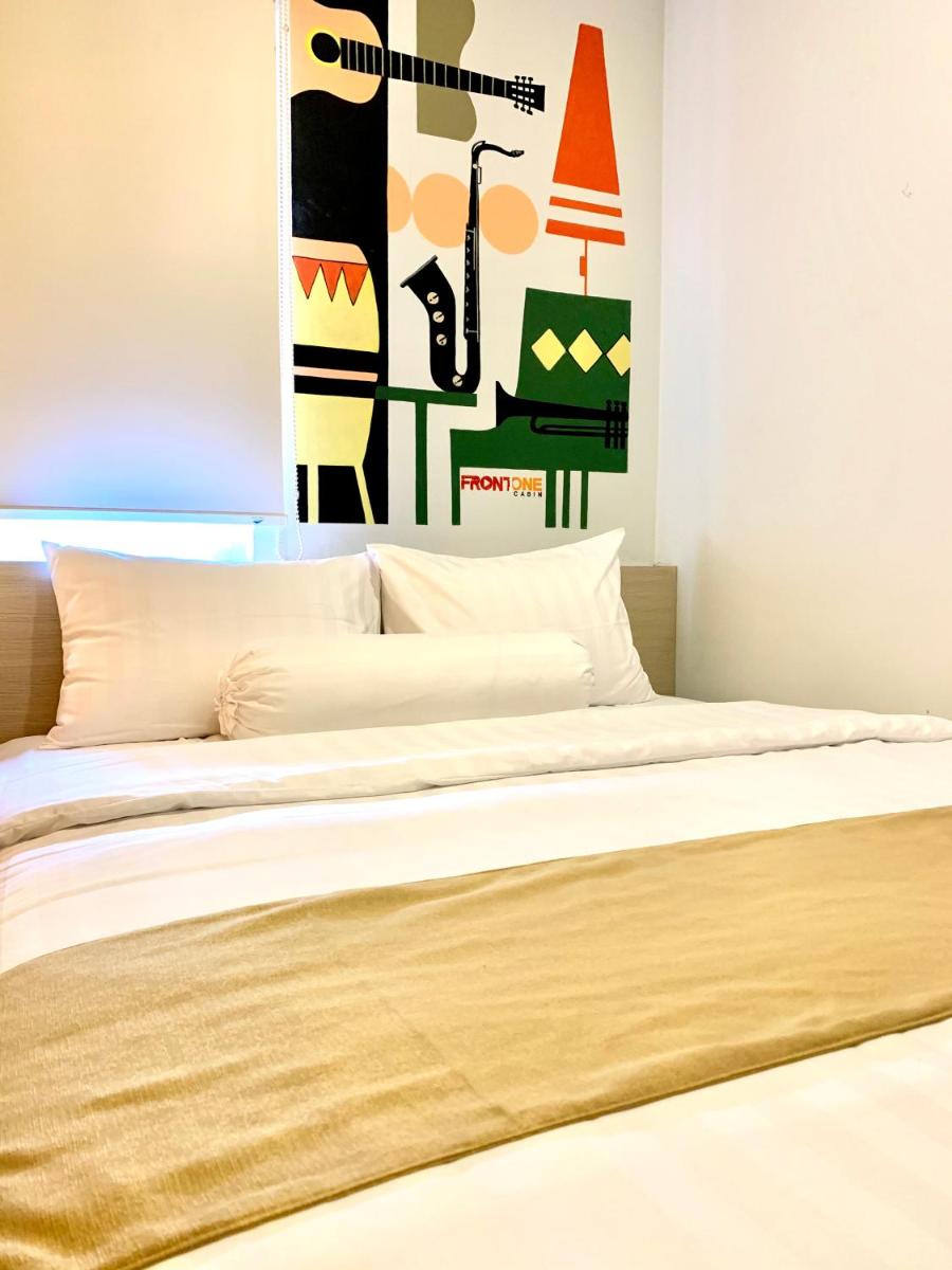 Front One Cabin Sunter - Housity
