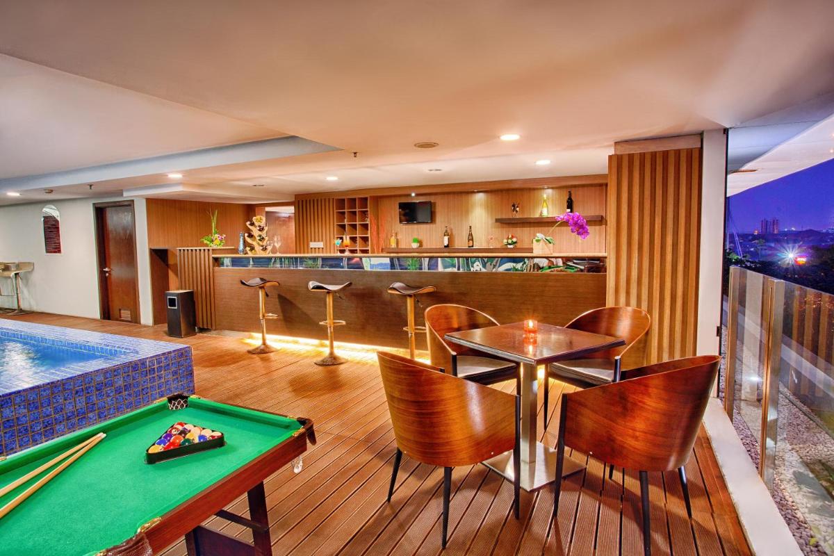 The Alana Surabaya - Housity