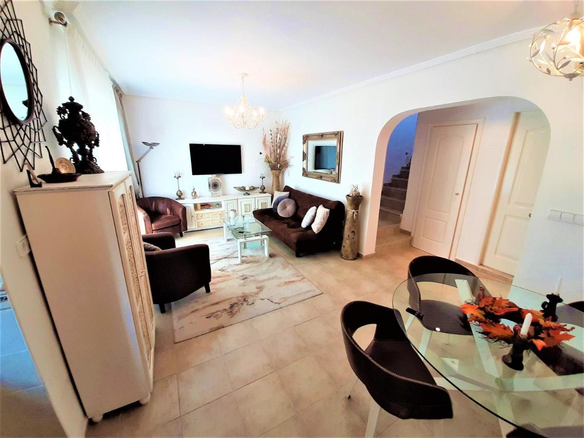 Beach House - healthy, protected location! El Campello, Alicante, Spain - Housity