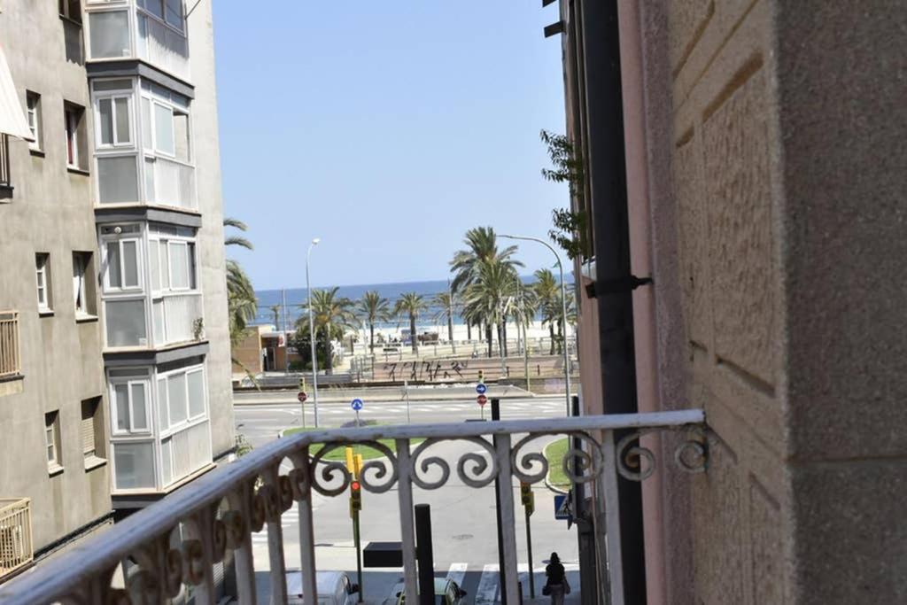 CENTRIC HOUSE 100m from the beach - Housity