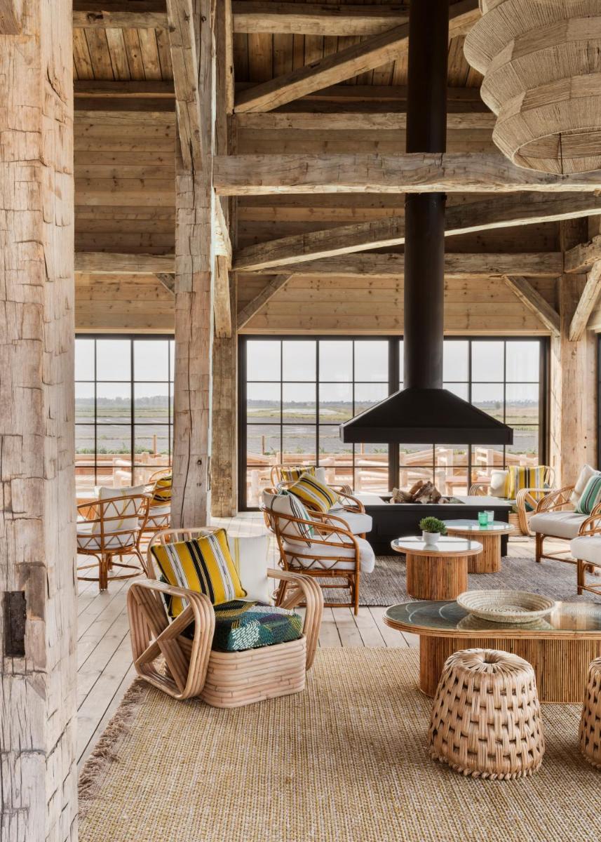Uma área de estar em Quinta Da Comporta - Wellness Boutique Resort
