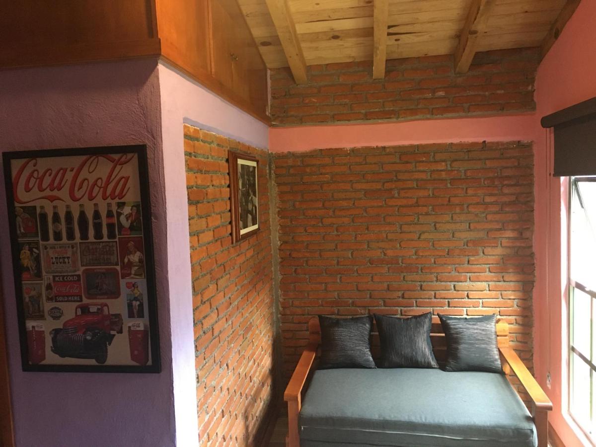 Cabaña La Brujita centro del pueblito magico - Housity