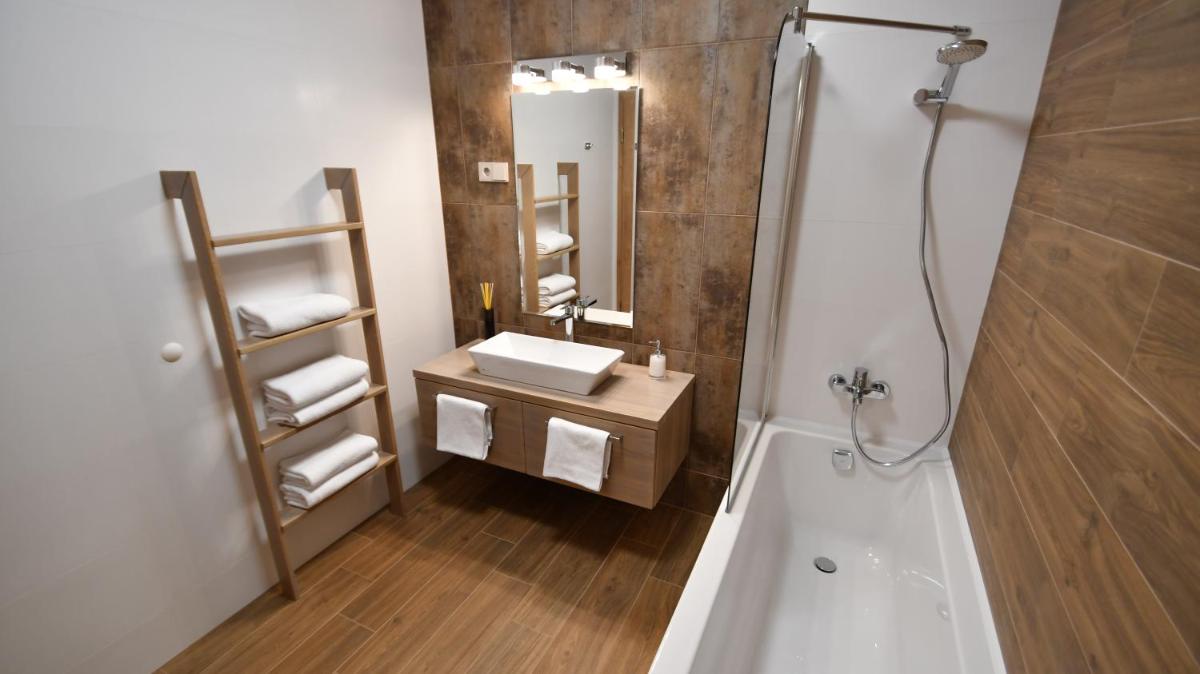 Tweed house - Housity