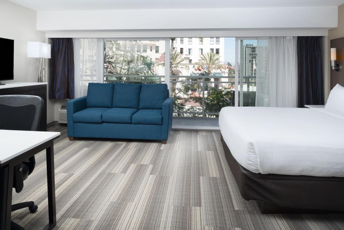 Holiday Inn Express - Downtown San Diego, an IHG Hotel - Housity