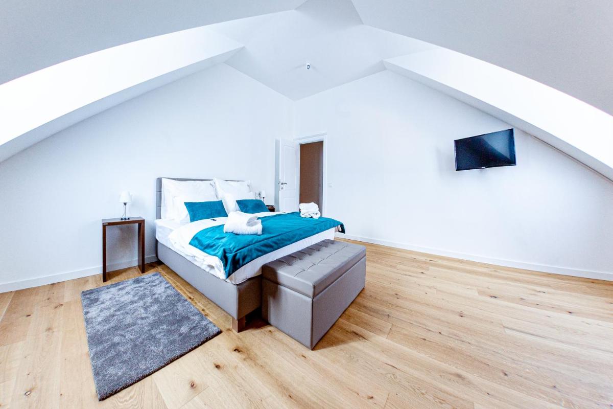 Gold Residence - Hizvo