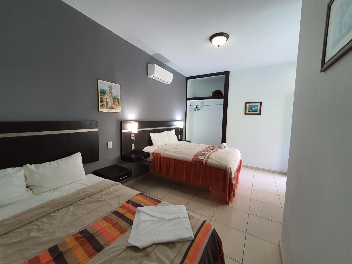 HOTEL MIRAMAR - Housity