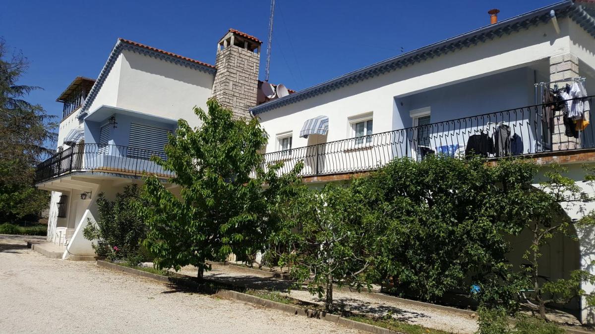 Villa Norica Studio - Housity