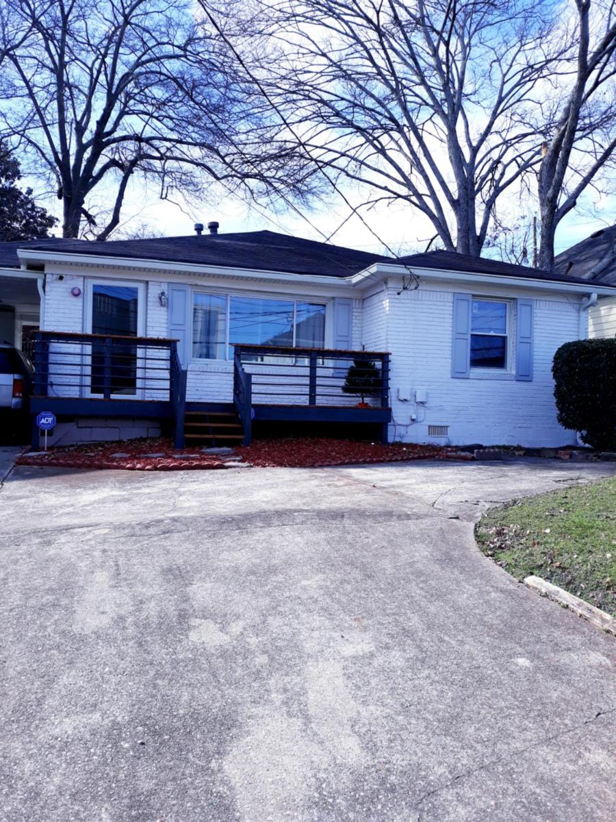 The In-town spot by Beltline - Housity