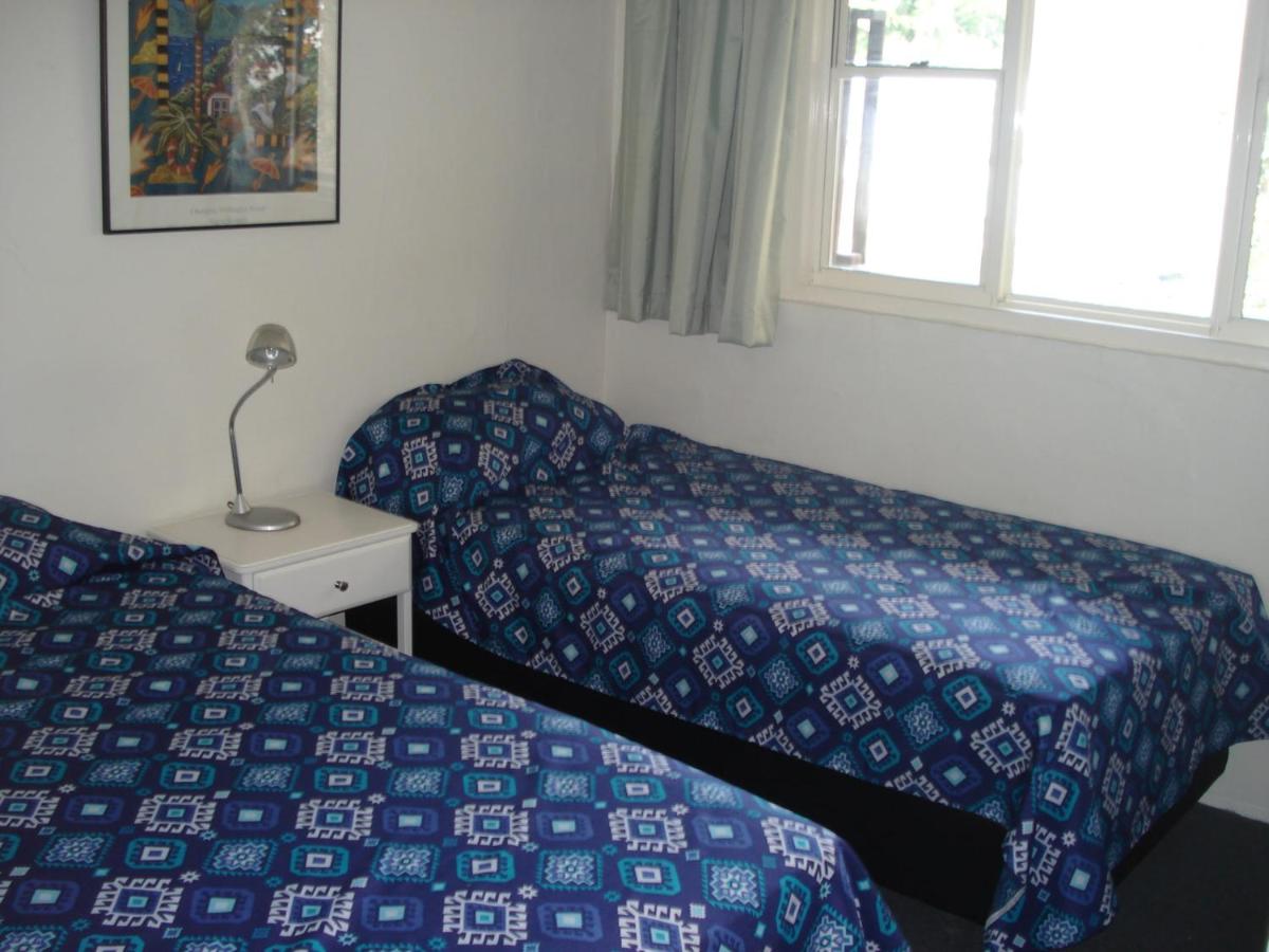 Los Nidos Unit 2 - Housity