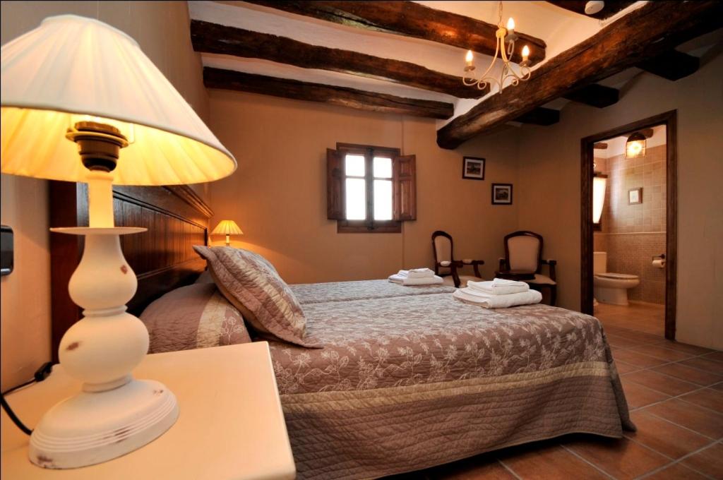 Els Canterers - Housity