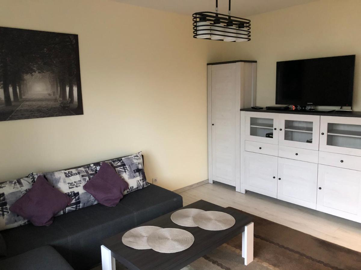 Apartament Dywizjonu - Housity