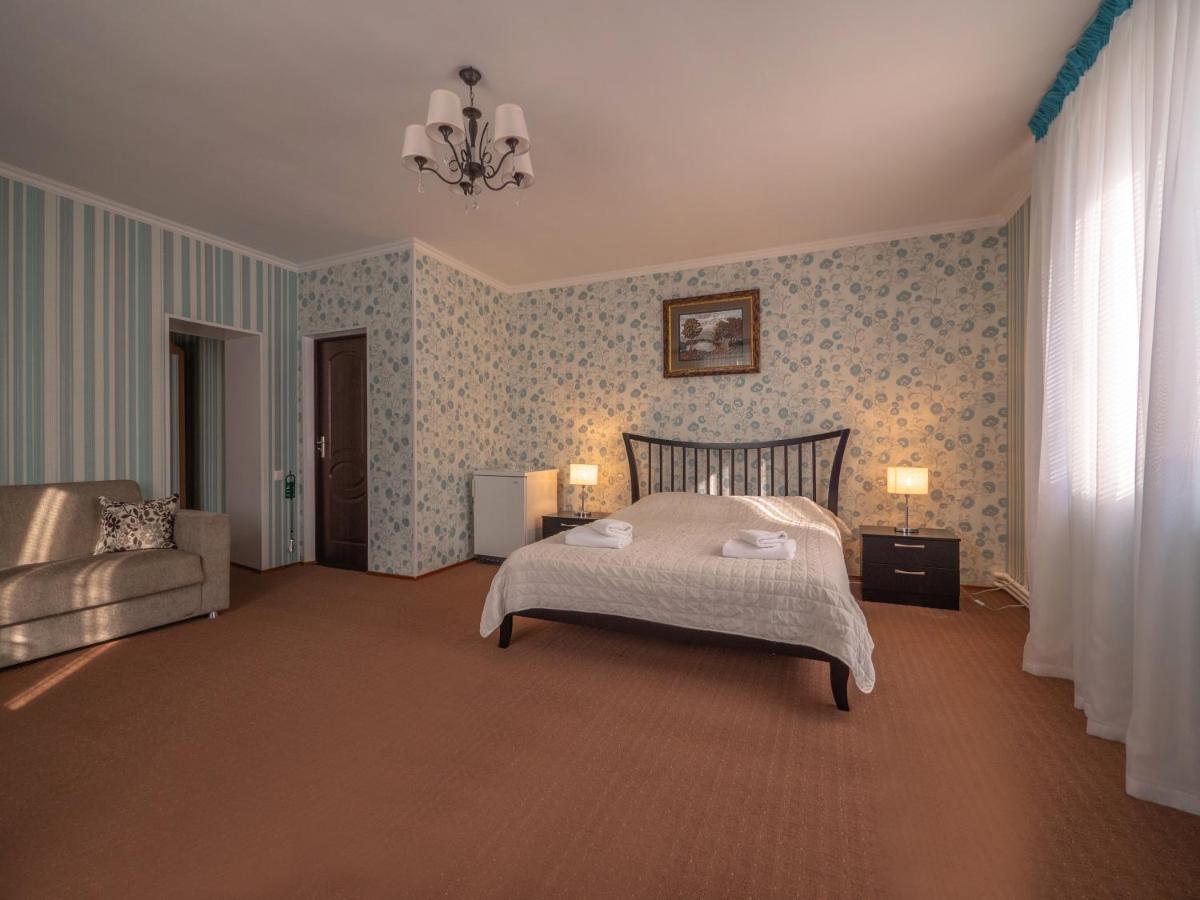Vila Bomond - Housity