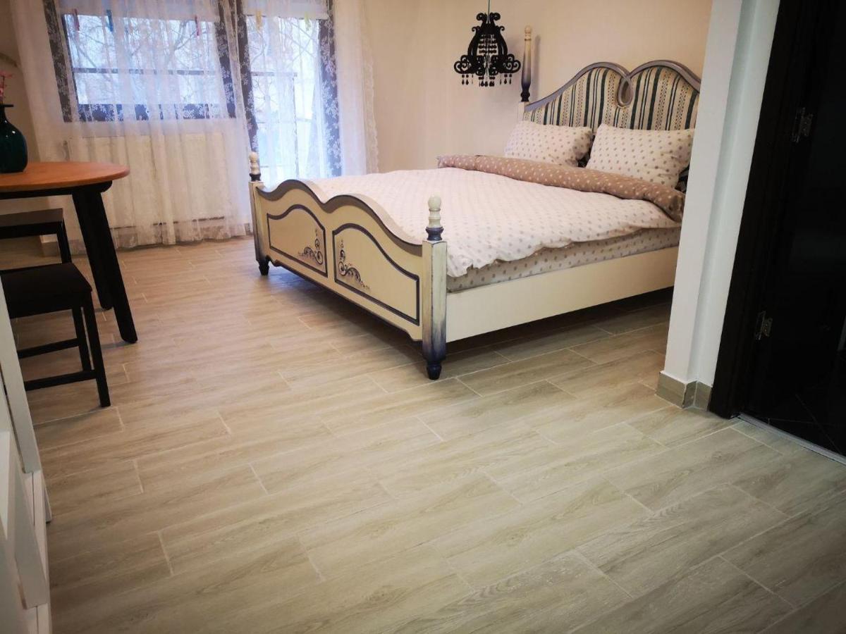 Stay in TimisoarAcom - Housity