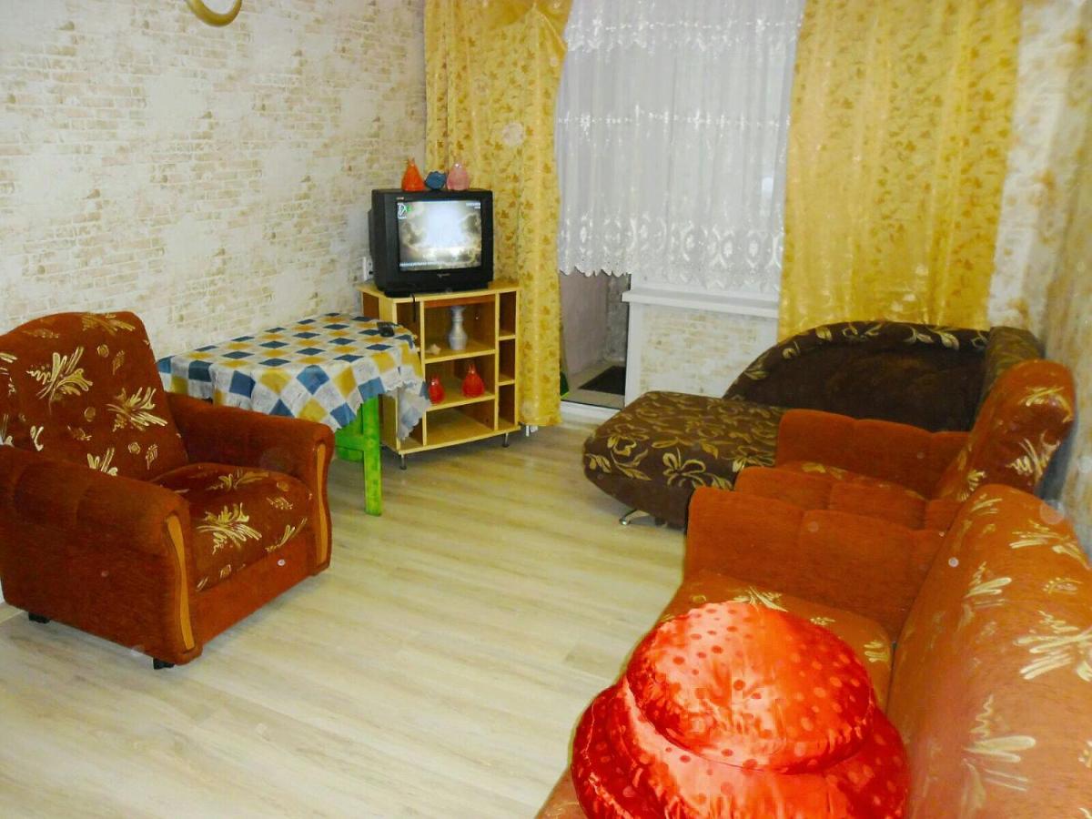 Suitetrails - Apartment on Sovetskoy Konstitutsii 19