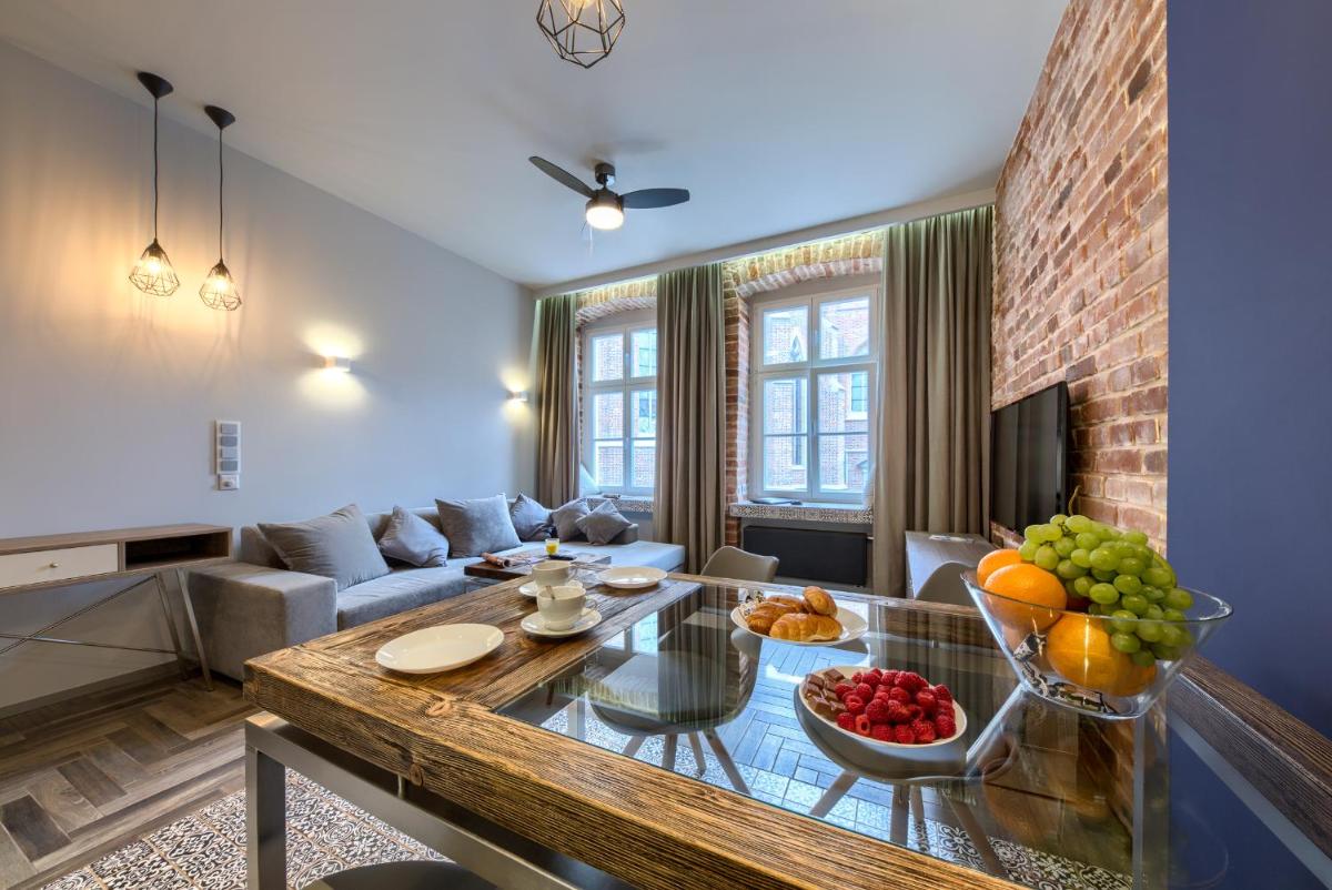 2/3 APARTMENTS Old Town - Hizvo