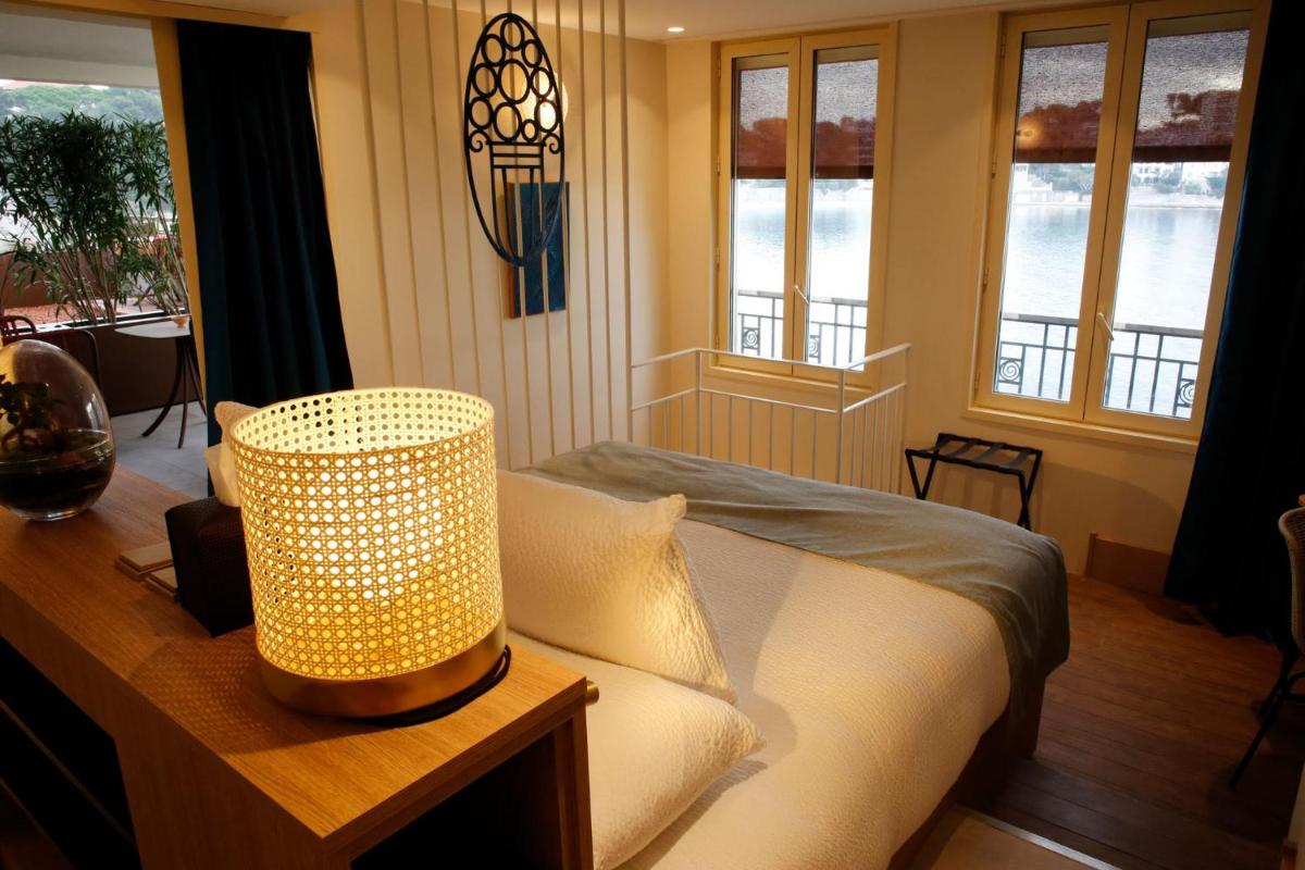 Coin salon dans l'établissement Splendid Hôtel & Spa