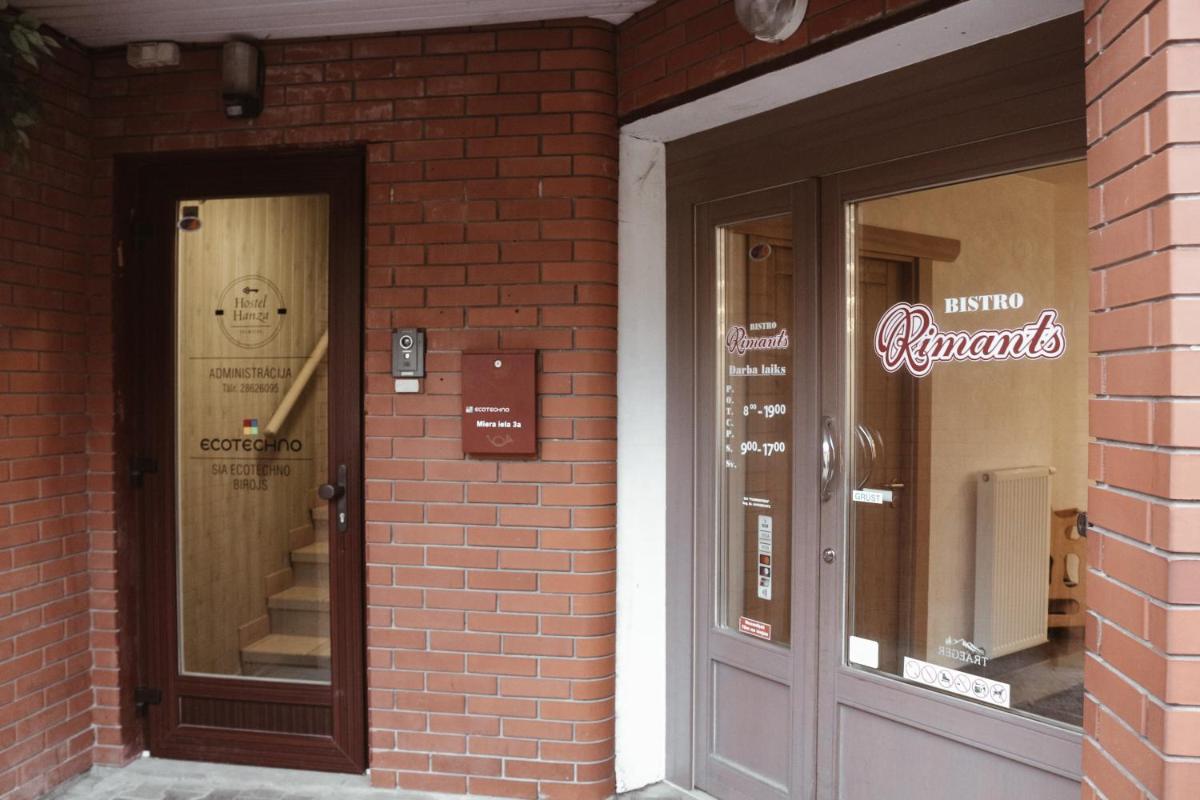 Hostel Hanza - Housity