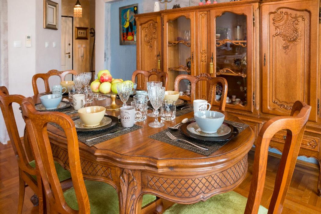 Holiday Apartment on The Seaside, Burgas - Housity