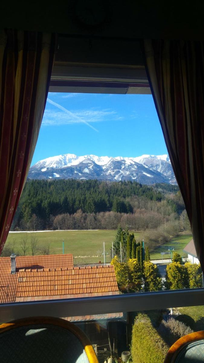 Apartma Miša, Tomo Ketiš sp - Housity