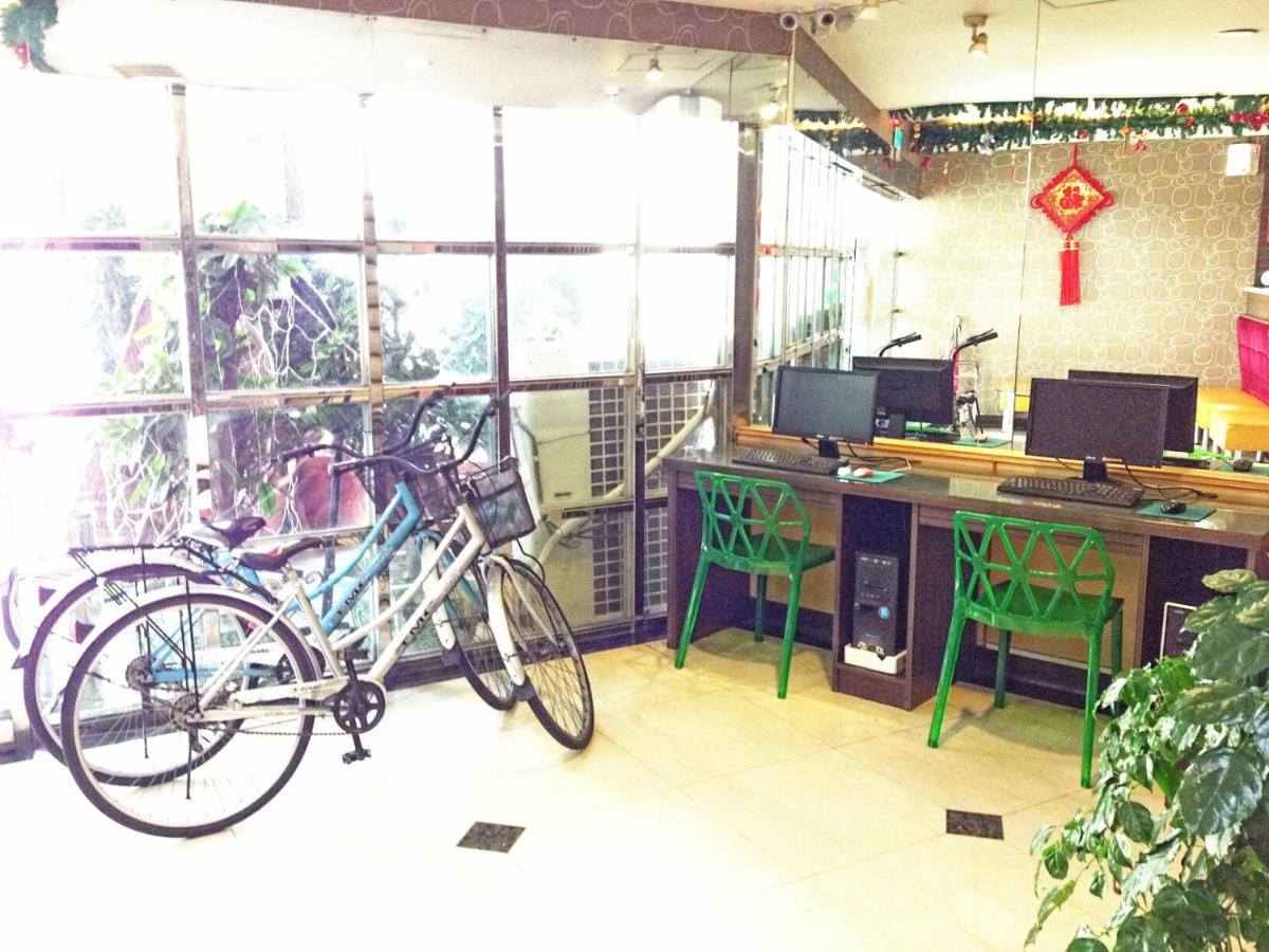 Left Bank Hotel - Housity