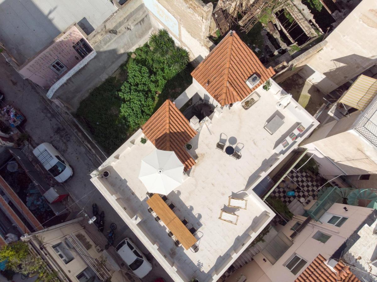 Acropolis Heights at the foot of the Parthenon - Housity