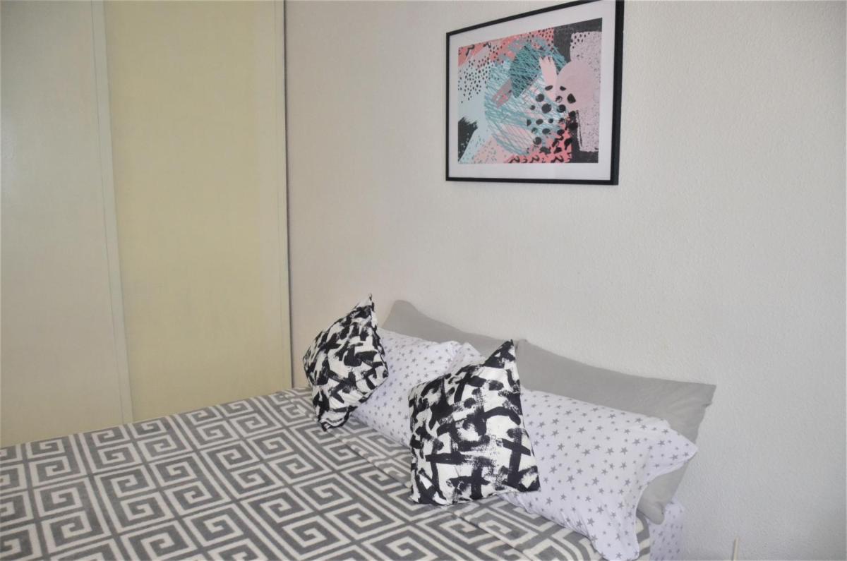 Pretty Studio With Swimming Pool - Housity