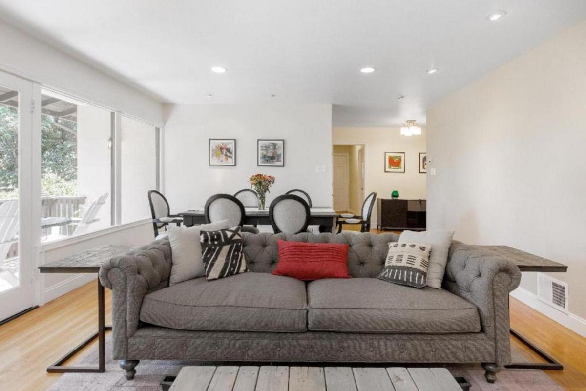 Landmark North Berkeley home - Housity