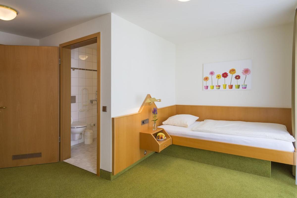 Landidyll Hotel Lamm - Housity