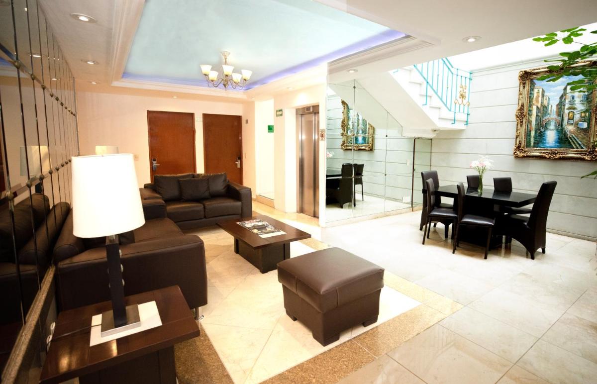 Residence L´ Heritage Aristóteles 225 by BlueBay - Housity