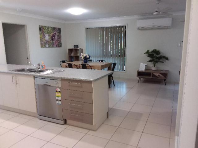 Suitetrails - Waratah and Wattle Apartments
