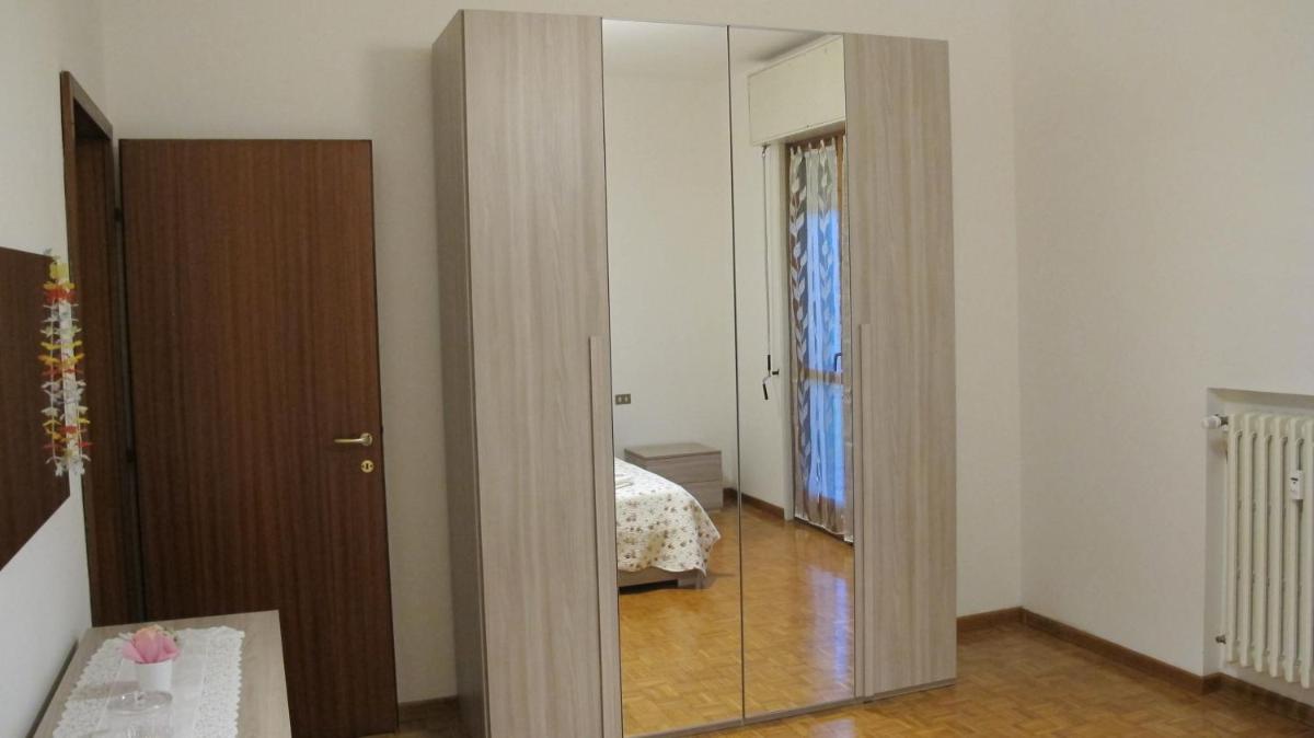 LA SISTEMAZIONE BRILLANTINO SILVER - Housity