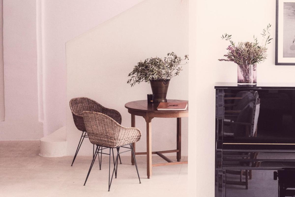 Una televisión o centro de entretenimiento en Can Araya