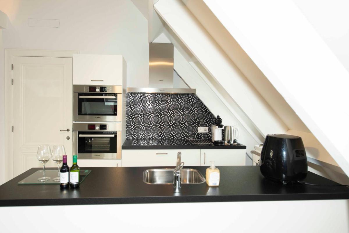 StudioBeerse met Sauna Zwembad en Spa - Housity
