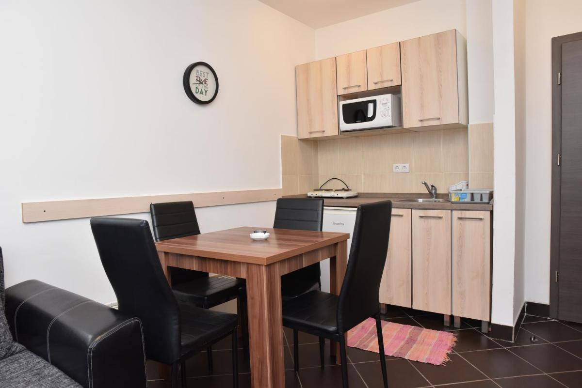 Private apartman 5b23 in Kraljevi cardaci - Housity