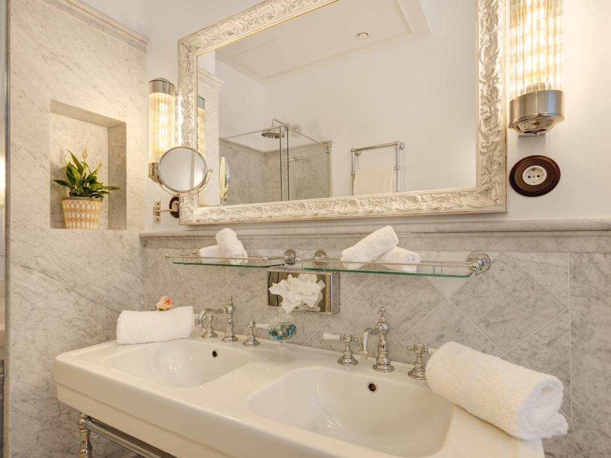 Un baño de Hotel Gloria de Sant Jaume