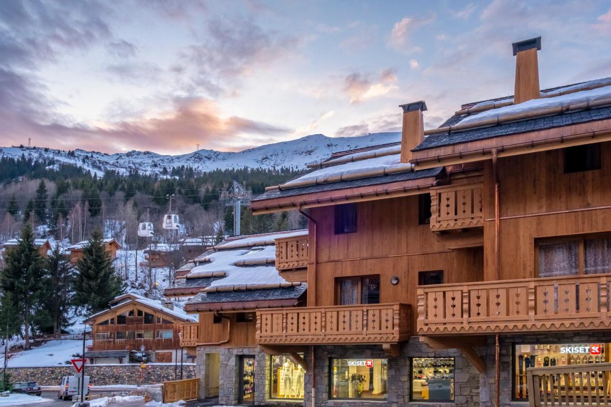 Vue générale sur la montagne ou vue sur la montagne depuis l'appart'hôtel