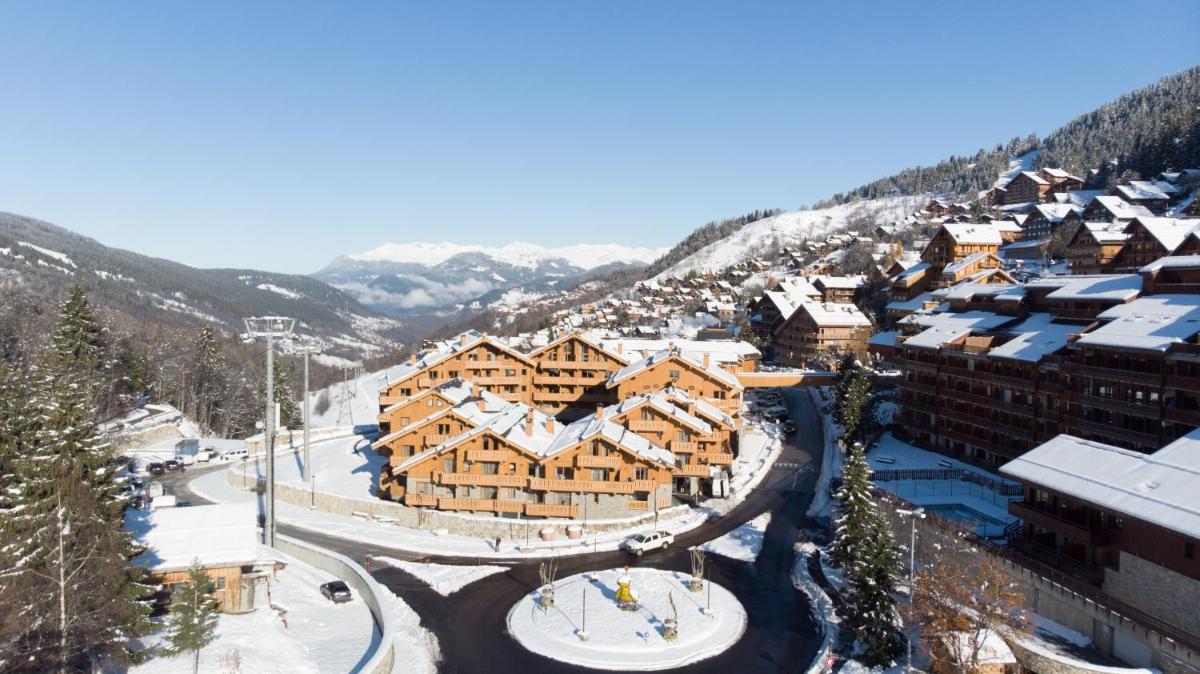Vue générale sur la montagne ou vue sur la montagne depuis l'appart'hôtel