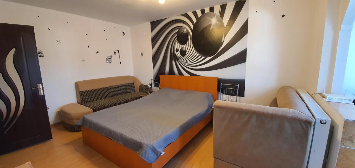 Garsoniera Horezu - Housity