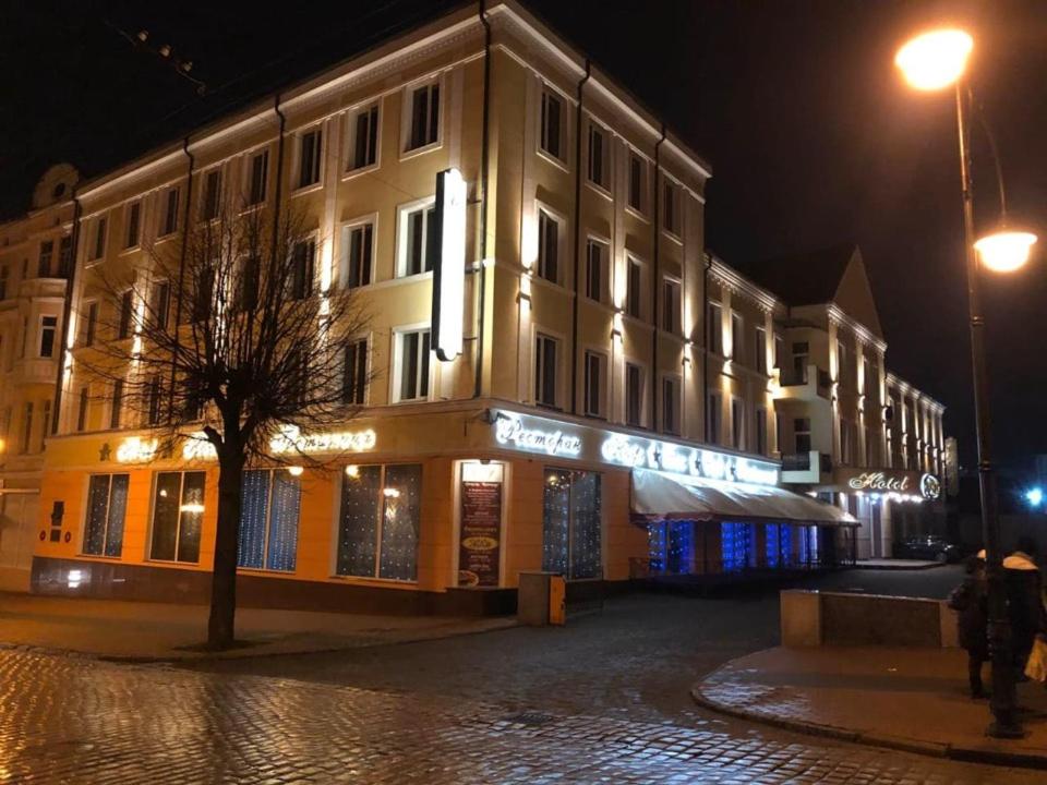 Kochar Hotel - Housity