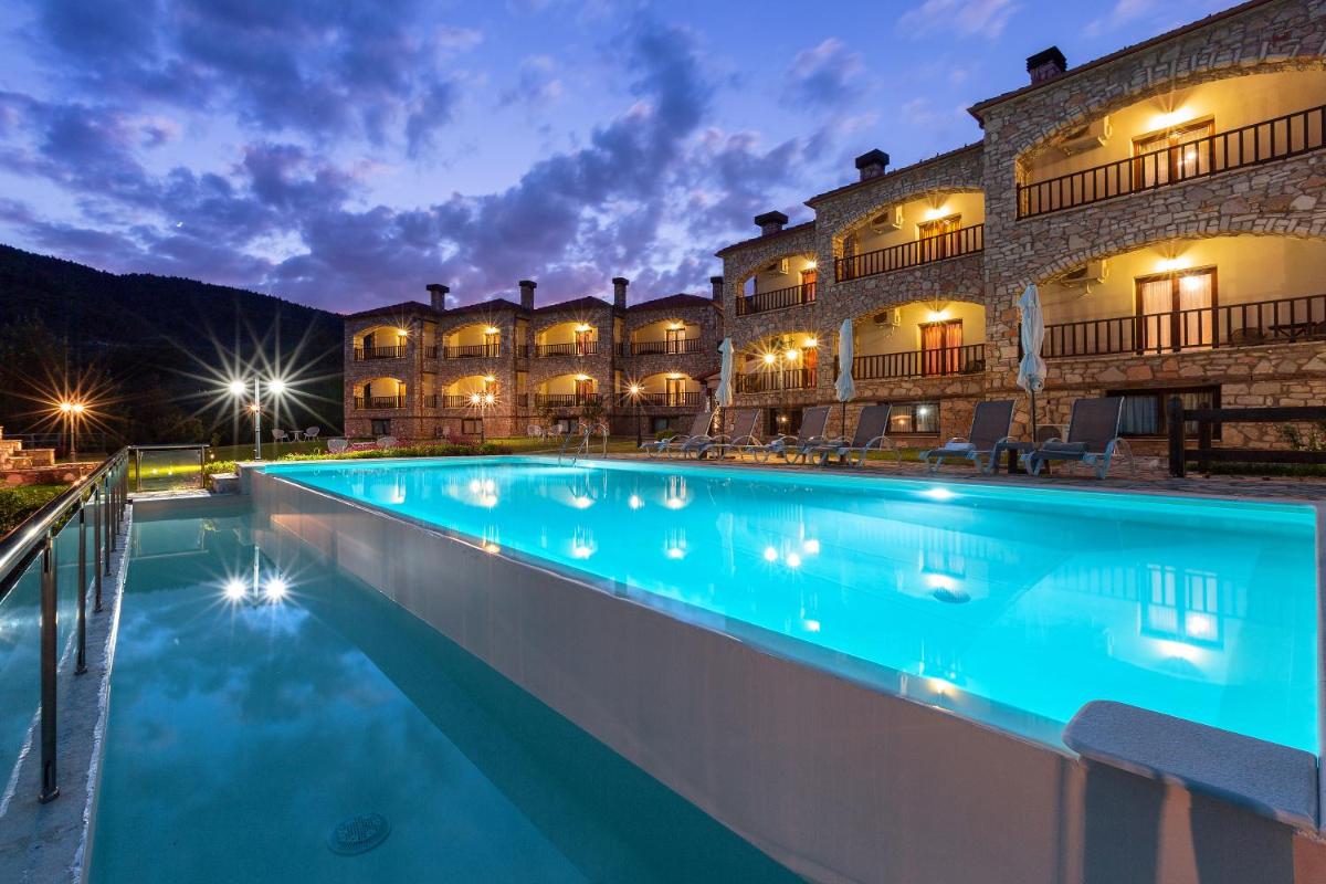 Aiolides Hotel - Housity
