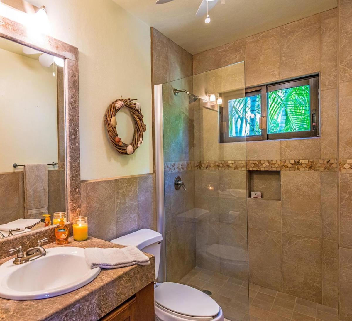 2048 - Villa Rebeca - Housity