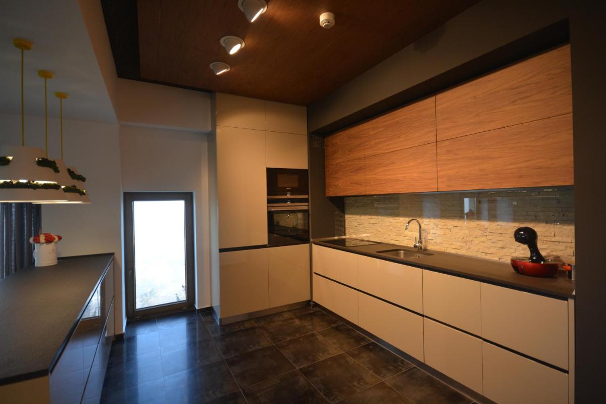 Suitetrails - Juniper Apartment